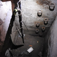 Children rescue badger stuck in a pit 